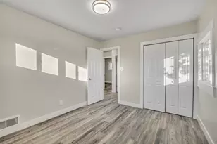 7060 S 3050 E, Salt Lake City, UT 84121 - Photo 18