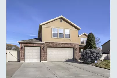 499 S Wellington Dr W, Kaysville, UT 84037 - Photo 2