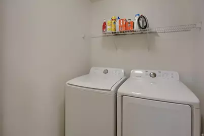 499 S Wellington Dr W, Kaysville, UT 84037 - Photo 26