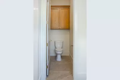 328 E Mayfield Woods Ln, Washington, UT 84780 - Photo 32