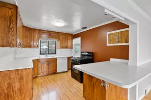 1270 E 700 N, Fruit Heights, UT 84037 - Photo 4