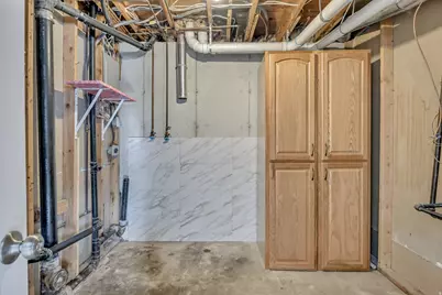 1119 E 10600 S, Sandy, UT 84094 - Photo 32