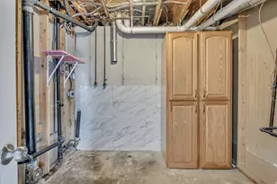 1119 E 10600 S, Sandy, UT 84094 - Photo 32