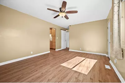 74 S Broadway St, Tooele, UT 84074 - Photo 6