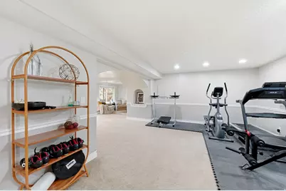 2597 N 2300 E, Layton, UT 84040 - Photo 40