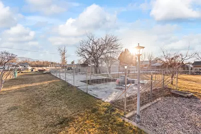 155 W Center St, Fillmore, UT 84631 - Photo 52