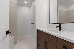 6750 W Judys Farm Ln S, West Valley, UT 84128 - Photo 18