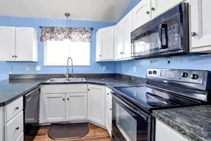 782 W 1960 N, Clinton, UT 84015 - Photo 4