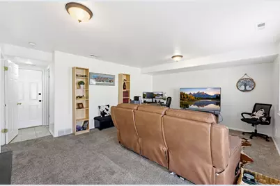 2314 N 1220 W, Clinton, UT 84015 - Photo 10