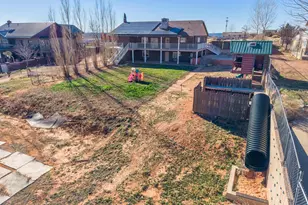 640 N Juniper St, Hildale, UT 84784 - Photo 74