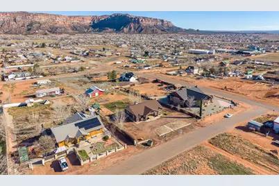 640 N Juniper St, Hildale, UT 84784 - Photo 82