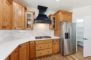 843 N Eaglepointe Dr E, North Salt Lake, UT 84054 - Photo 22