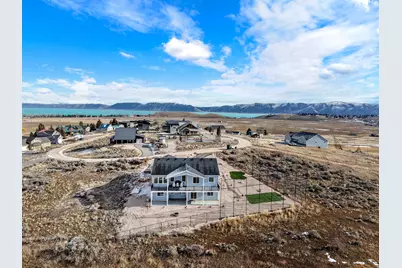 29 Wedge Way, Garden City, UT 84028 - Photo 2