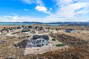 29 Wedge Way, Garden City, UT 84028 - Photo 2