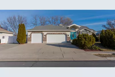 1344 W Bristol Ridge Rd, West Jordan, UT 84088 - Photo 4