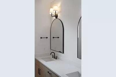 296 E 2050 S #2, Bountiful, UT 84010 - Photo 10