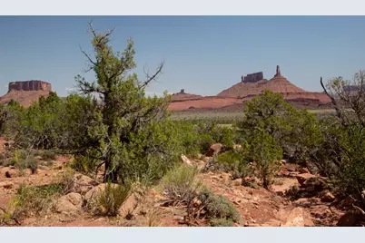 343 Taylor Ln #343, Castle Valley, UT 84532 - Photo 2