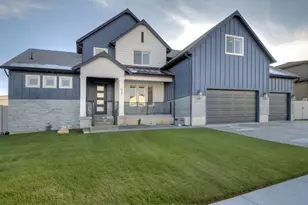 423 W Red Wolf Dr, Saratoga Springs, UT 84045 - Photo 2