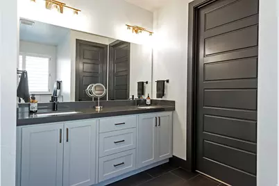 423 W Red Wolf Dr, Saratoga Springs, UT 84045 - Photo 28