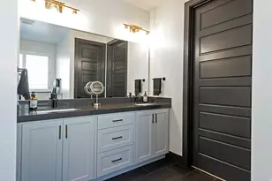 423 W Red Wolf Dr, Saratoga Springs, UT 84045 - Photo 28
