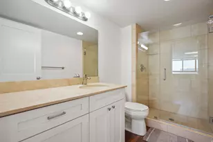 241 N Vine St E, Salt Lake City, UT 84103 - Photo 10