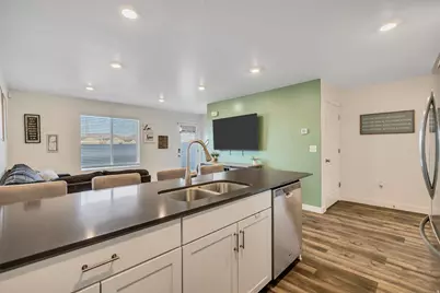 1138 E Pilot St, Saratoga Springs, UT 84045 - Photo 6