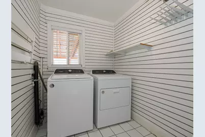 8459 S 300 E, Sandy, UT 84070 - Photo 32