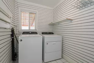 8459 S 300 E, Sandy, UT 84070 - Photo 32