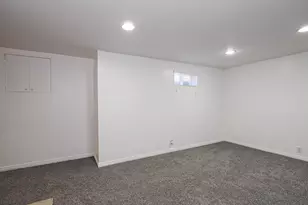 8459 S 300 E, Sandy, UT 84070 - Photo 36