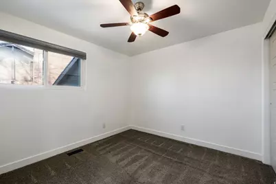 340 E Brahma Dr, Salt Lake City, UT 84107 - Photo 16