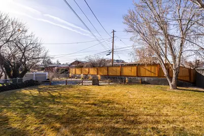 340 E Brahma Dr, Salt Lake City, UT 84107 - Photo 30