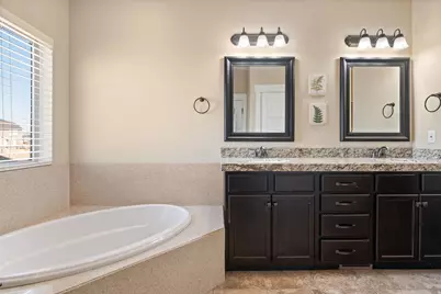 12442 S Luzerne Ct, Herriman, UT 84096 - Photo 14