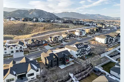 14233 S Summit Crest Ln, Herriman, UT 84096 - Photo 58