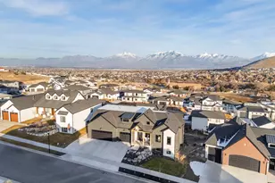 14233 S Summit Crest Ln, Herriman, UT 84096 - Photo 2