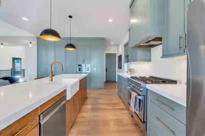 14233 S Summit Crest Ln, Herriman, UT 84096 - Photo 18