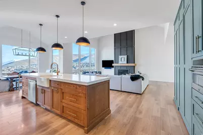 14233 S Summit Crest Ln, Herriman, UT 84096 - Photo 6