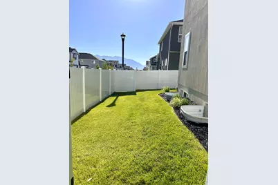4728 E Lake Corner Dr, Eagle Mountain, UT 84005 - Photo 10