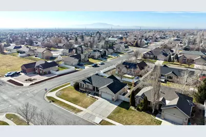 1141 N 2275 W, Layton, UT 84041 - Photo 30