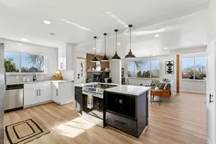 1087 Arlington Way, Bountiful, UT 84010 - Photo 8