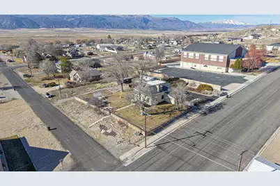 12 W 200 N, Moroni, UT 84646 - Photo 24