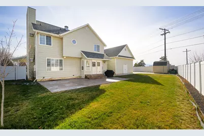 4796 W Canyon View Dr, Highland, UT 84003 - Photo 6