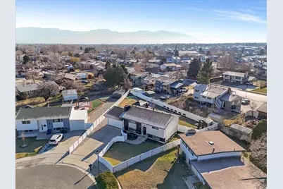 3911 S Kallie Cir, West Valley, UT 84120 - Photo 34