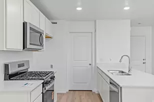 4287 N 325 E, Lehi, UT 84043 - Photo 10