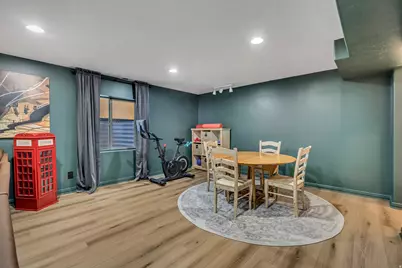 2043 E Brookings Dr, Draper (UT Cnty), UT 84020 - Photo 30