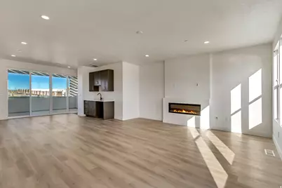 10978 S Lake Run Rd Rd #158, South Jordan, UT 84009 - Photo 2