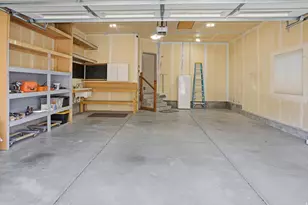 9483 N Avanyu Dr, Cedar Hills, UT 84062 - Photo 28