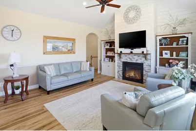 9483 N Avanyu Dr, Cedar Hills, UT 84062 - Photo 8