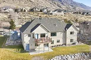 9483 N Avanyu Dr, Cedar Hills, UT 84062 - Photo 38