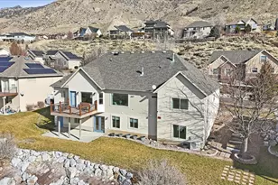 9483 N Avanyu Dr, Cedar Hills, UT 84062 - Photo 36