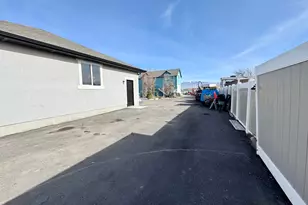 361 S Lookout Dr, Grantsville, UT 84029 - Photo 24